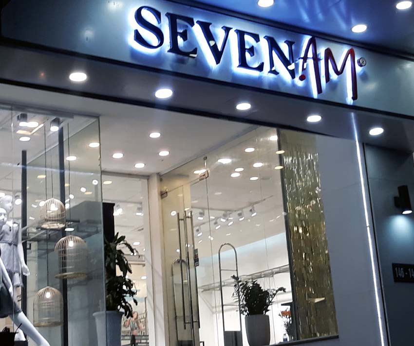 Túi gói hàng in logo thương hiệu Seven AM